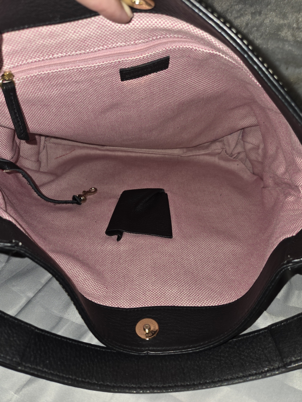 Dooney & Bourke Frederica Dhoulder Bag - Picture 12 of 16
